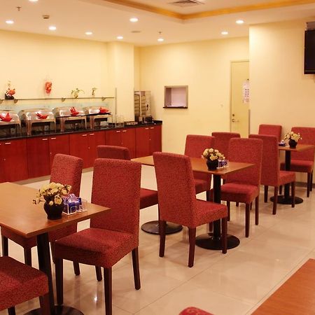 Hanting Hotel Shanghai South Railway Station Luoxiang Road Branch מראה חיצוני תמונה