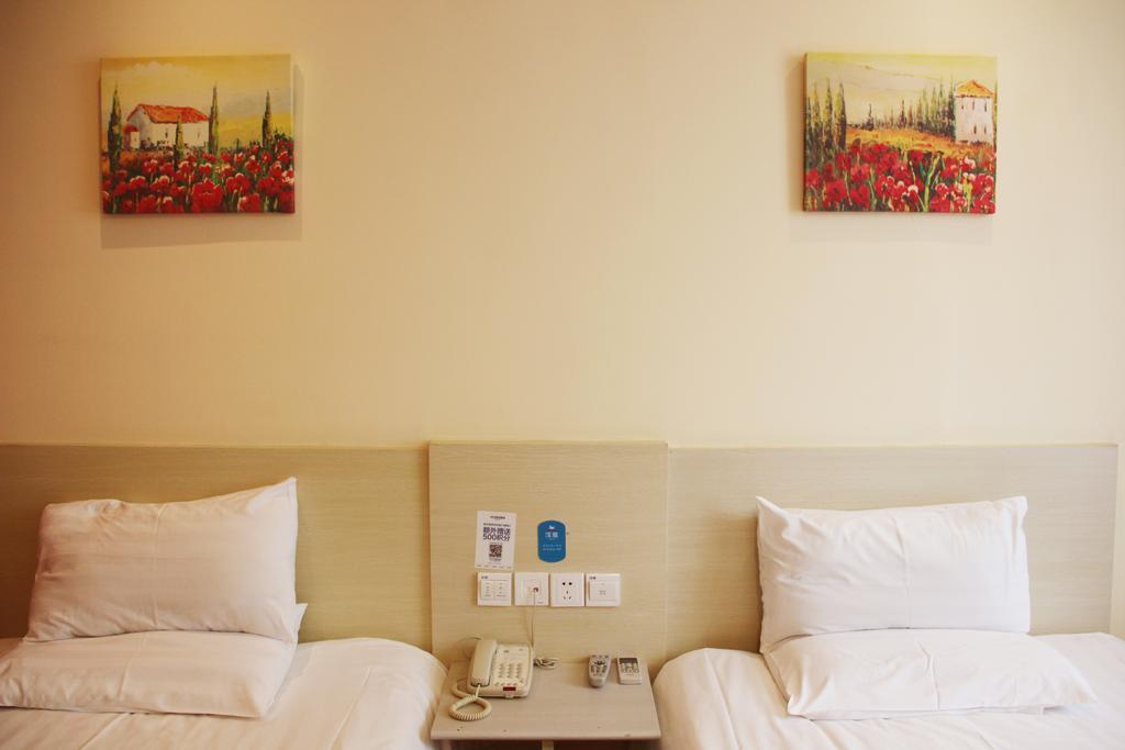 Hanting Hotel Shanghai South Railway Station Luoxiang Road Branch חדר תמונה